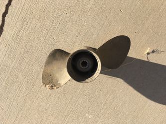 35 hp Mercury problem excellent condition brass