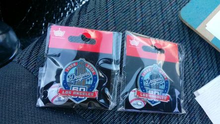 Dodgers pin