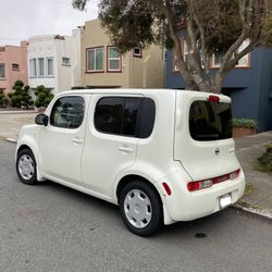 2010 Nissan cube