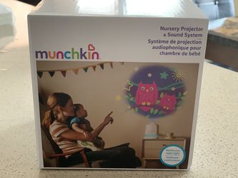 Brand new Munchkin Nursery Projector for baby