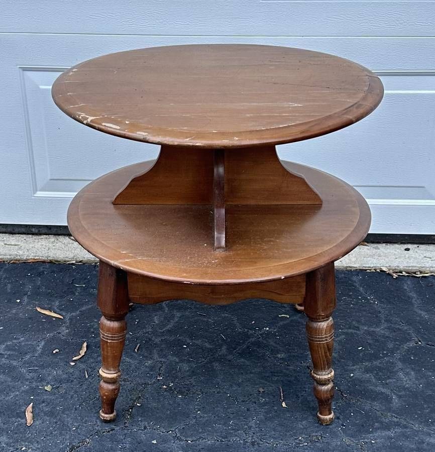 Vintage Wood Bassett Farmhouse Colonial Style Two Tiered Round Side Accent Table