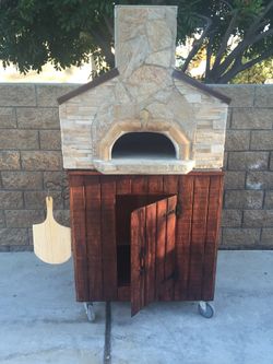 Pizza oven
