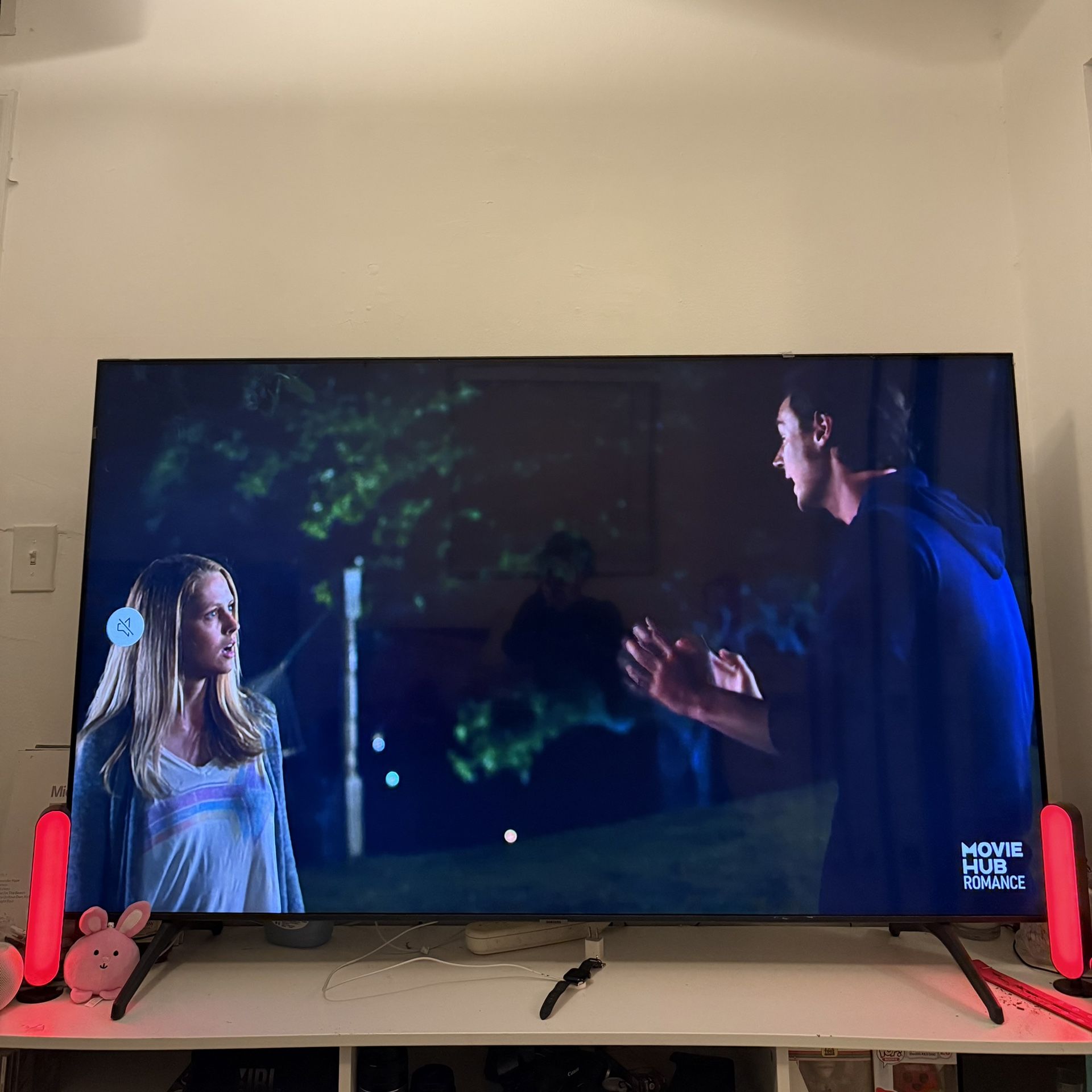 70 INCH Samsung Crystal UHD 4K Smart TV