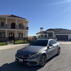 2016 Mercedes-Benz C-Class