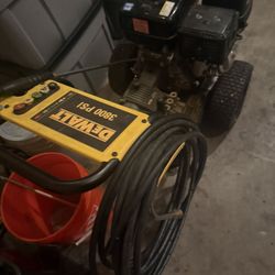 Dewalt 3800 Psi Commercial Pressure Washer