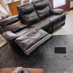 Nice Genuine Leather Double Recliner's Loveseat & Couch Set 