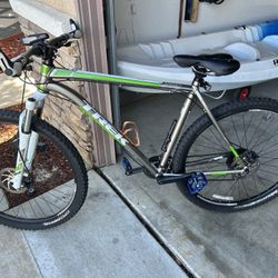 Mountain Bike Trek X-CALIBER 5