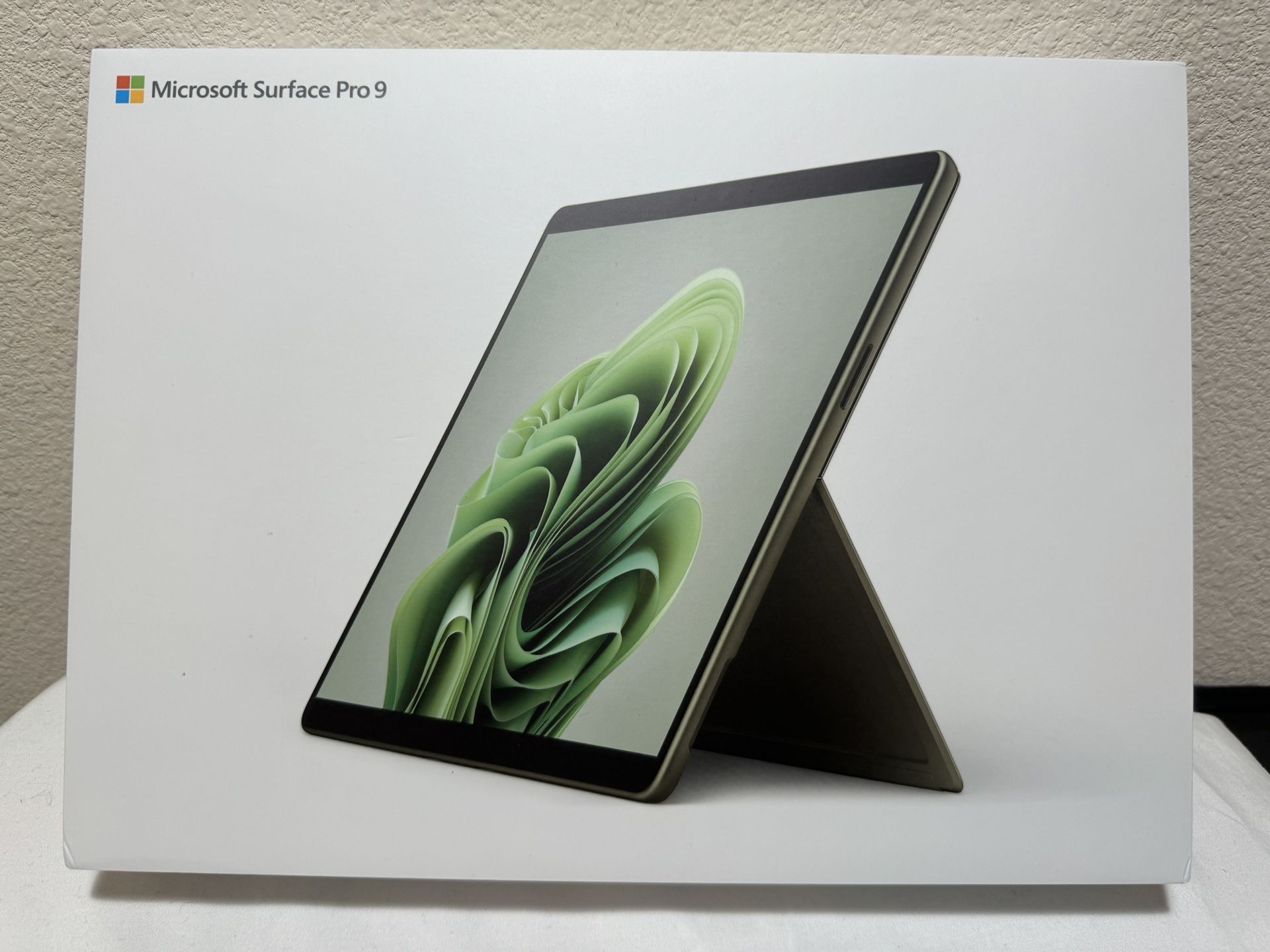 Microsoft Surface Pro 9 (2022)
