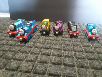 Thomas and friends take n play diecast metal engines