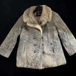Vintage Virgin Lambs Wool Coat