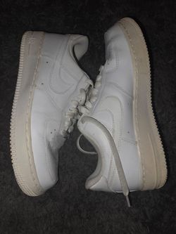 Shoes size 8.5