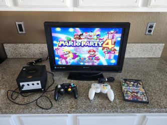 HD Nintendo GameCube complete Set with Mario party 4 and HDMI Converter!!