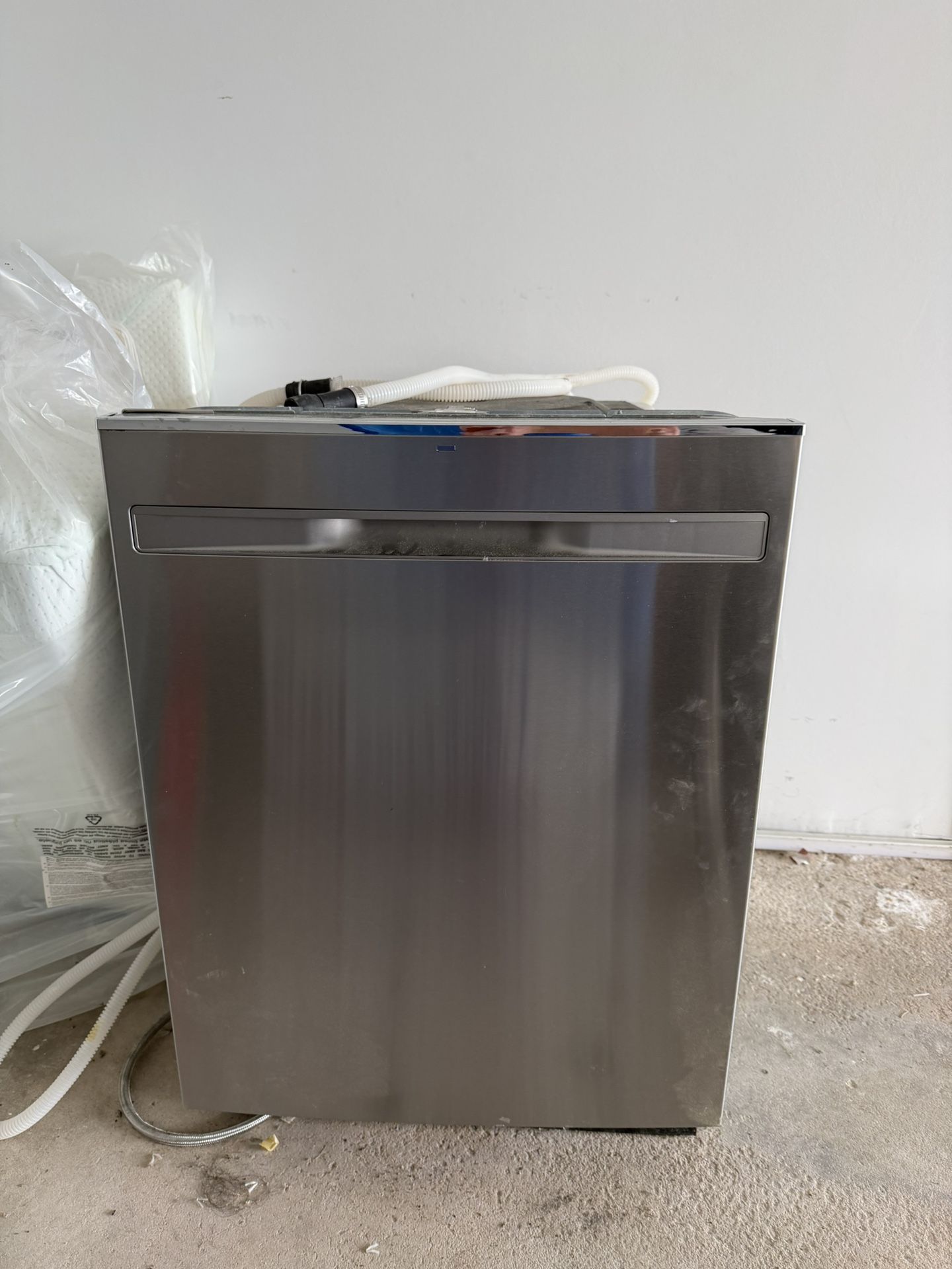 GE Dish Washer In Perfect Condition