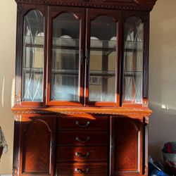 Free:  Woden Curio