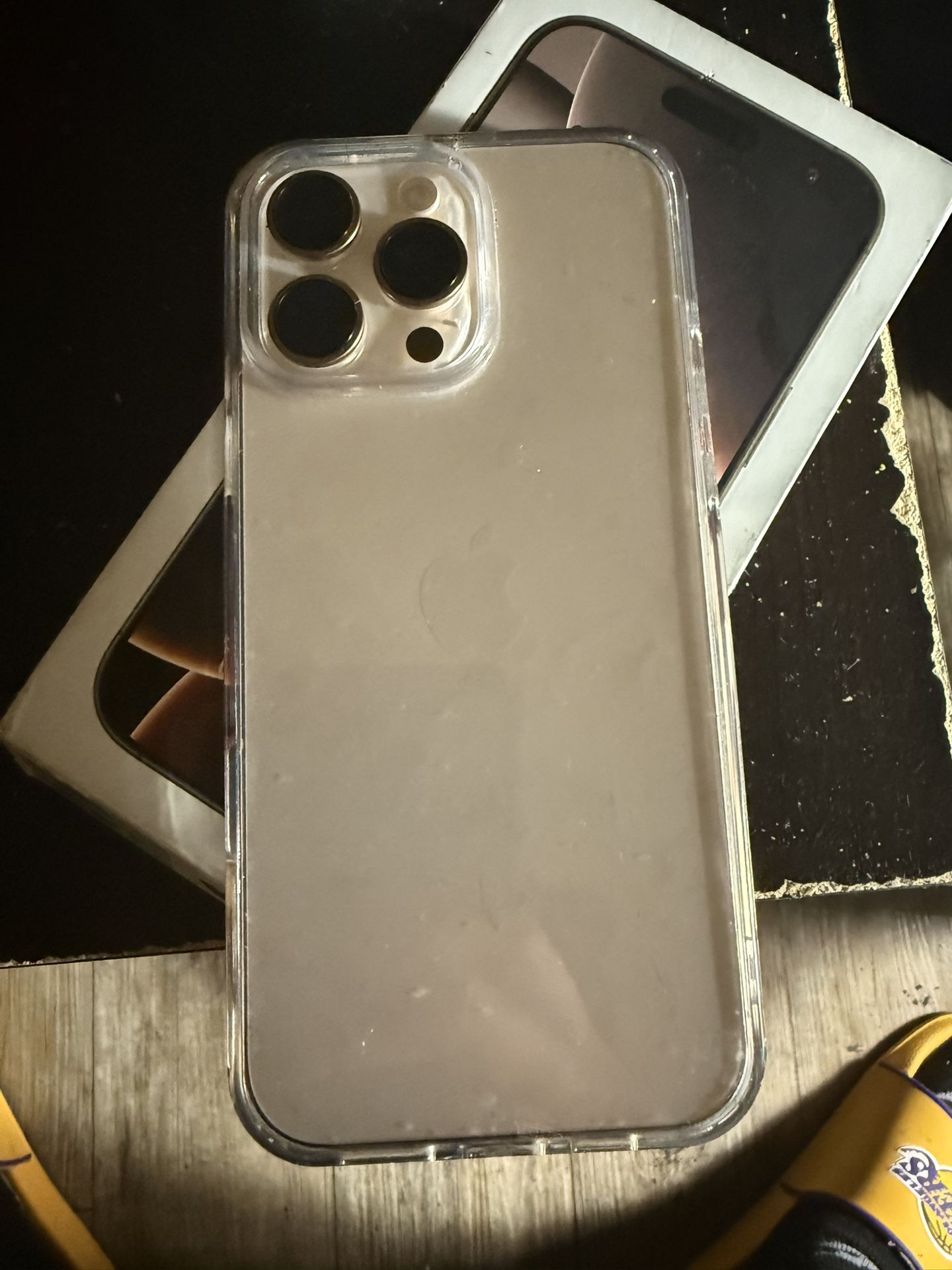 iPhone 16 Pro Max OBO