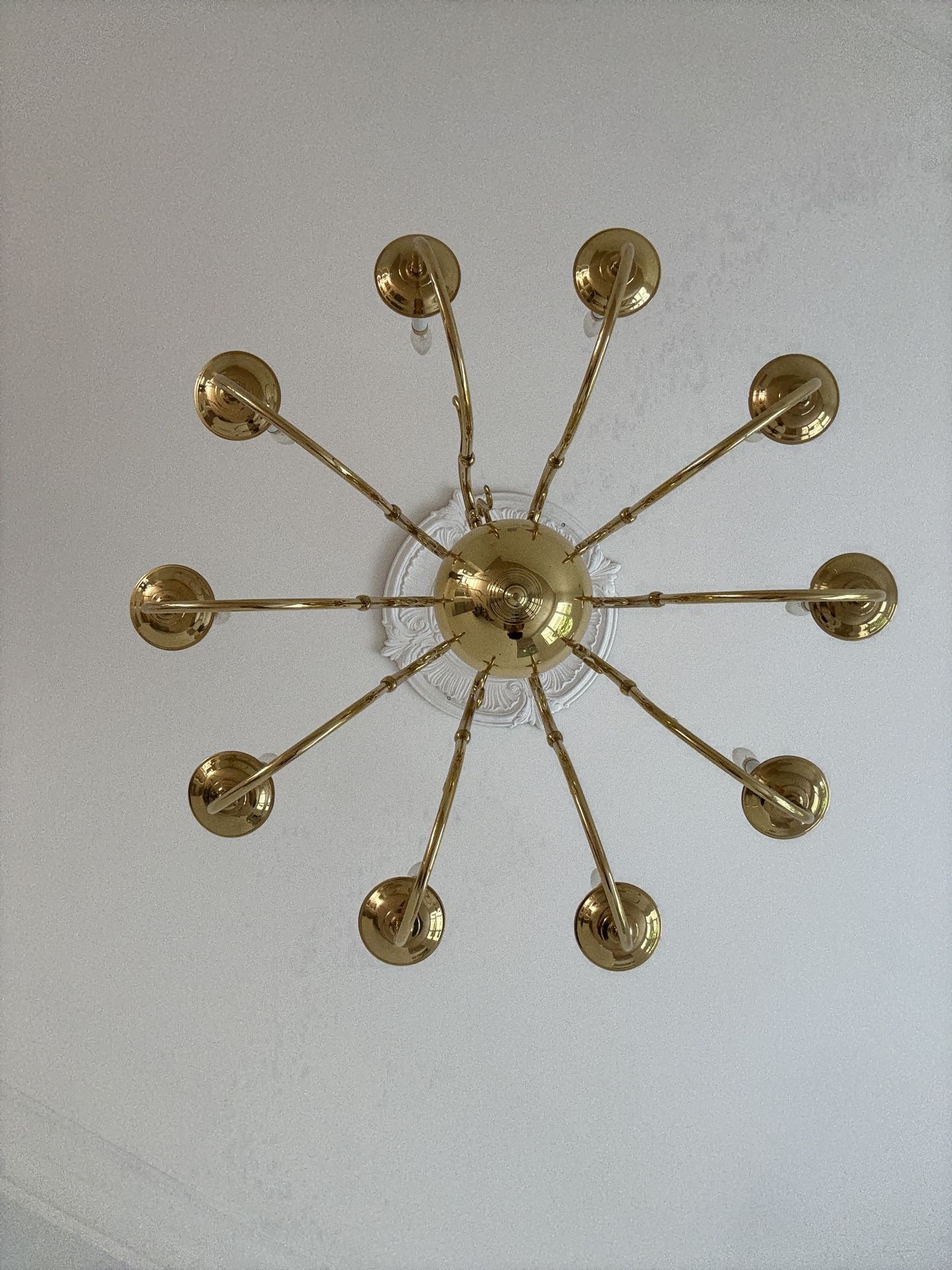 Vintage Solid Brass 10-Arm Chandelier w/ Ceiling Medallion – Elegant Statement Piec