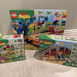 Duplo Train Set, Lot Of 3