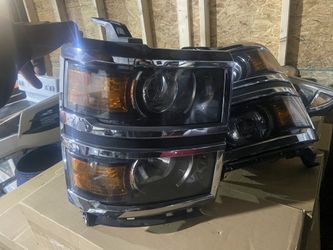 2015 Chevy Silverado headlight oem