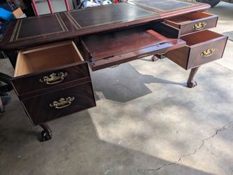 Elegant desk - Heckman, Grand Rapids MI $150 OBO
