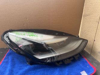 2021 2022 2023 TESLA MODEL 3 RIGHTS SIDE HEADLIGHT OEM USED
