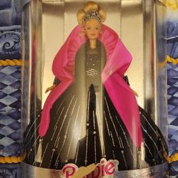 1998 Holiday Barbie
