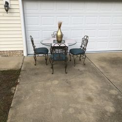 Refurbished Dining Table & Chairs