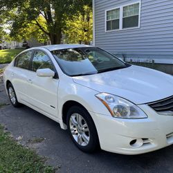 2010 Nissan Altima Hybrid