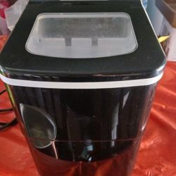 AGLUCKY Portable Ice Machine Maker $60