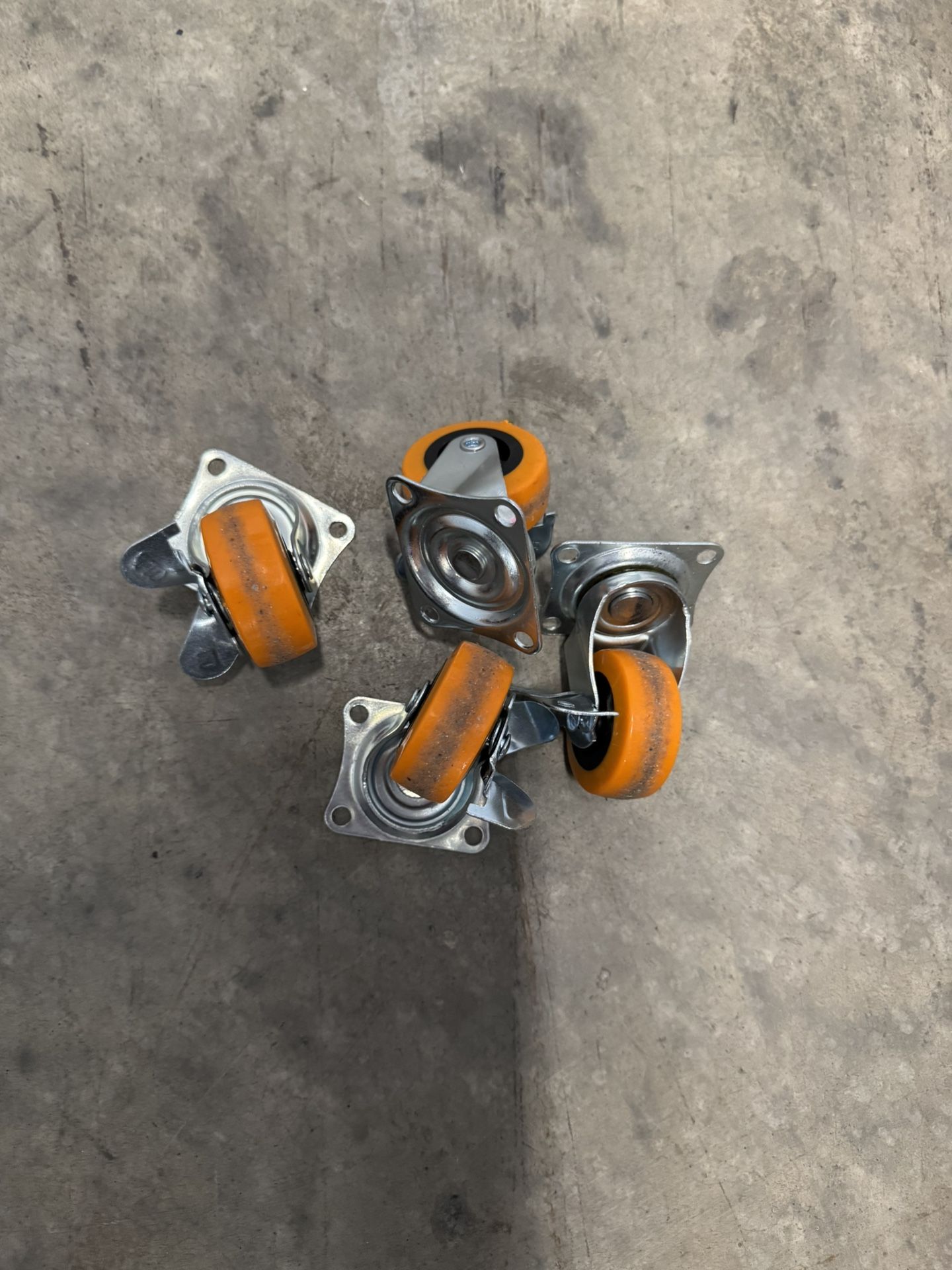 4 Small/Medium Wheels