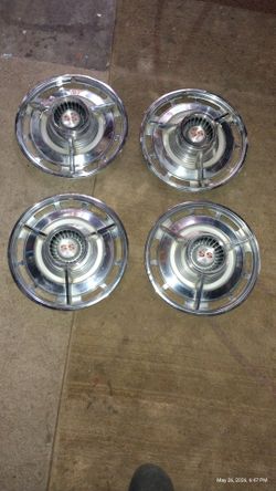Chevy SS hub caps