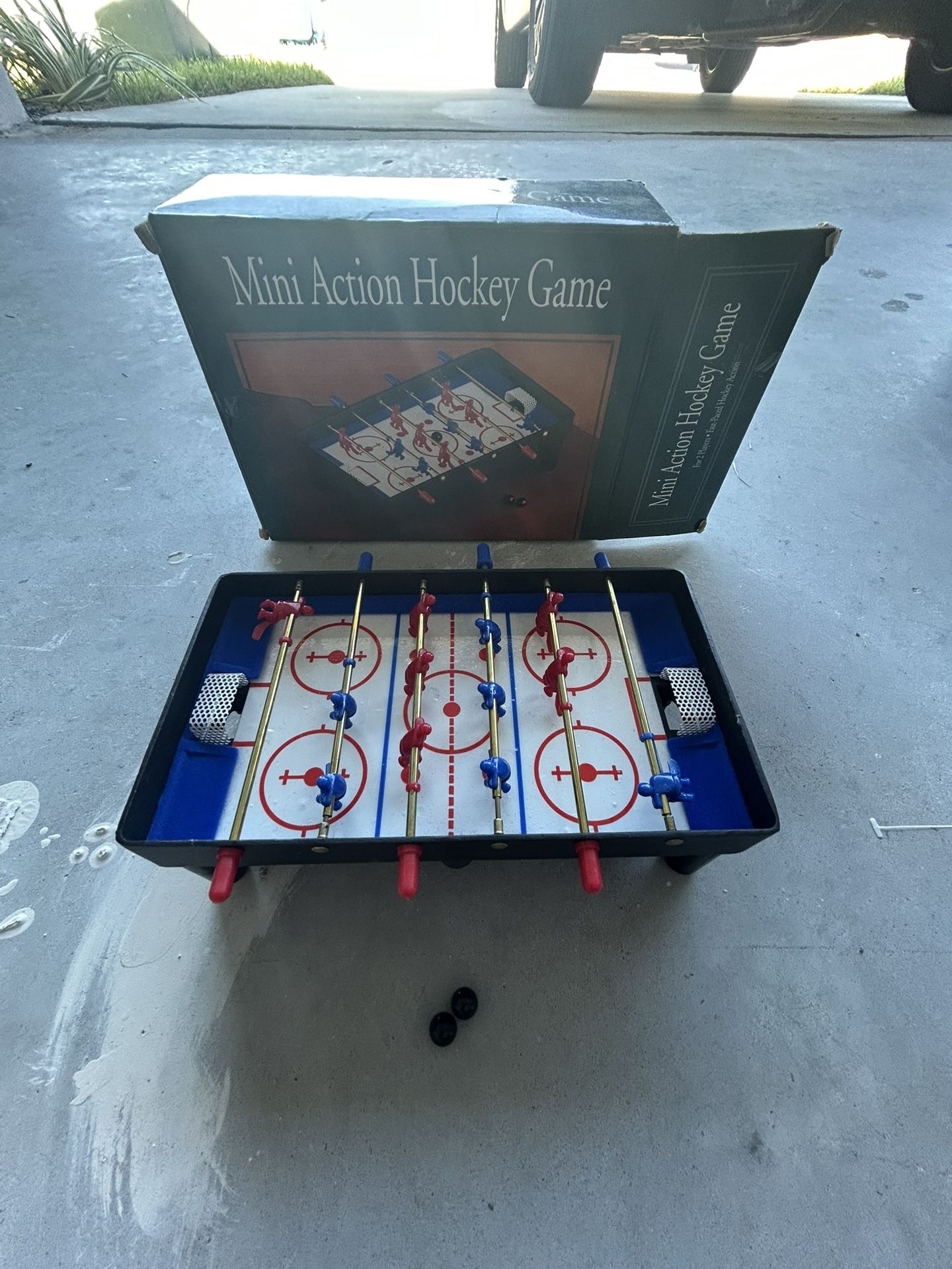 Mini Action Hockey Table