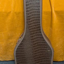 Vintage Gibson Alligator Guitar Case