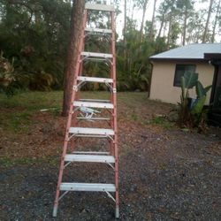 8 Foot Fiberglass Ladder