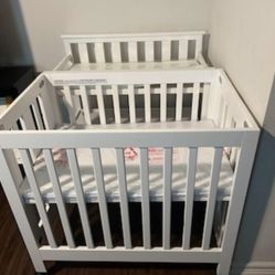 Baby Mini Crib 