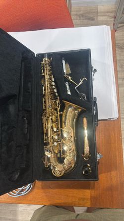 Alto Saxophone Jupiter 767 student