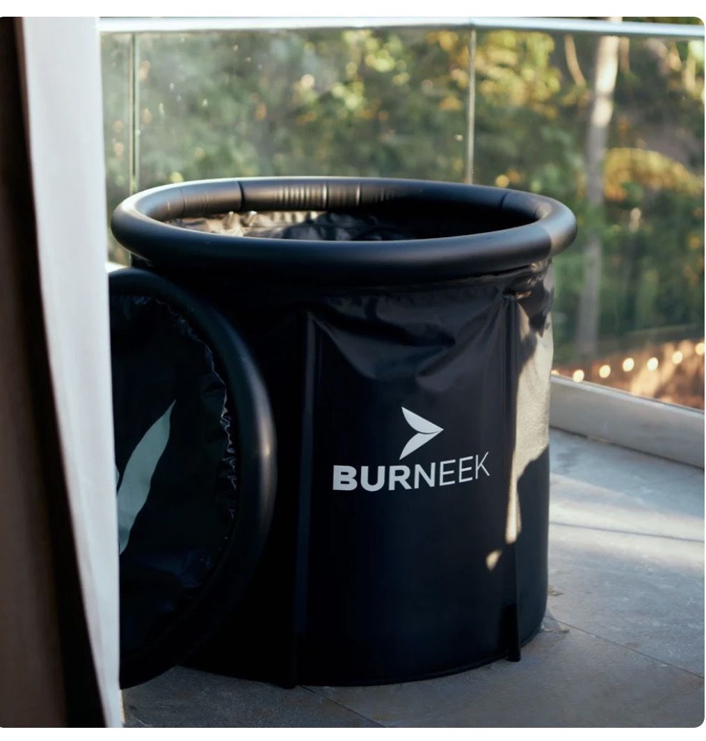 Frozeneek Snap Cold Plunge 