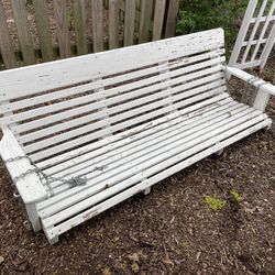 Hanging Bench - Great Condition
