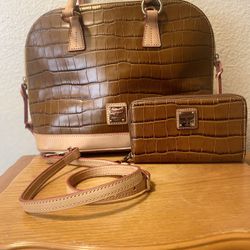 Dooney&Bourke 
