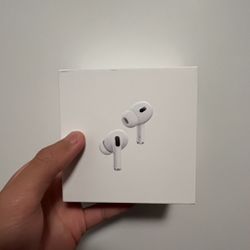 *BEST OFFER AIRPOD PROS GEN 2 *BRAND NEW $130 ( PICTURES ABOVE ARE FOR REFRENCE)