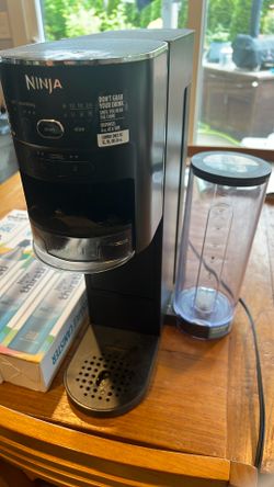Ninja Thirsti With Four Extra CO2 Canisters