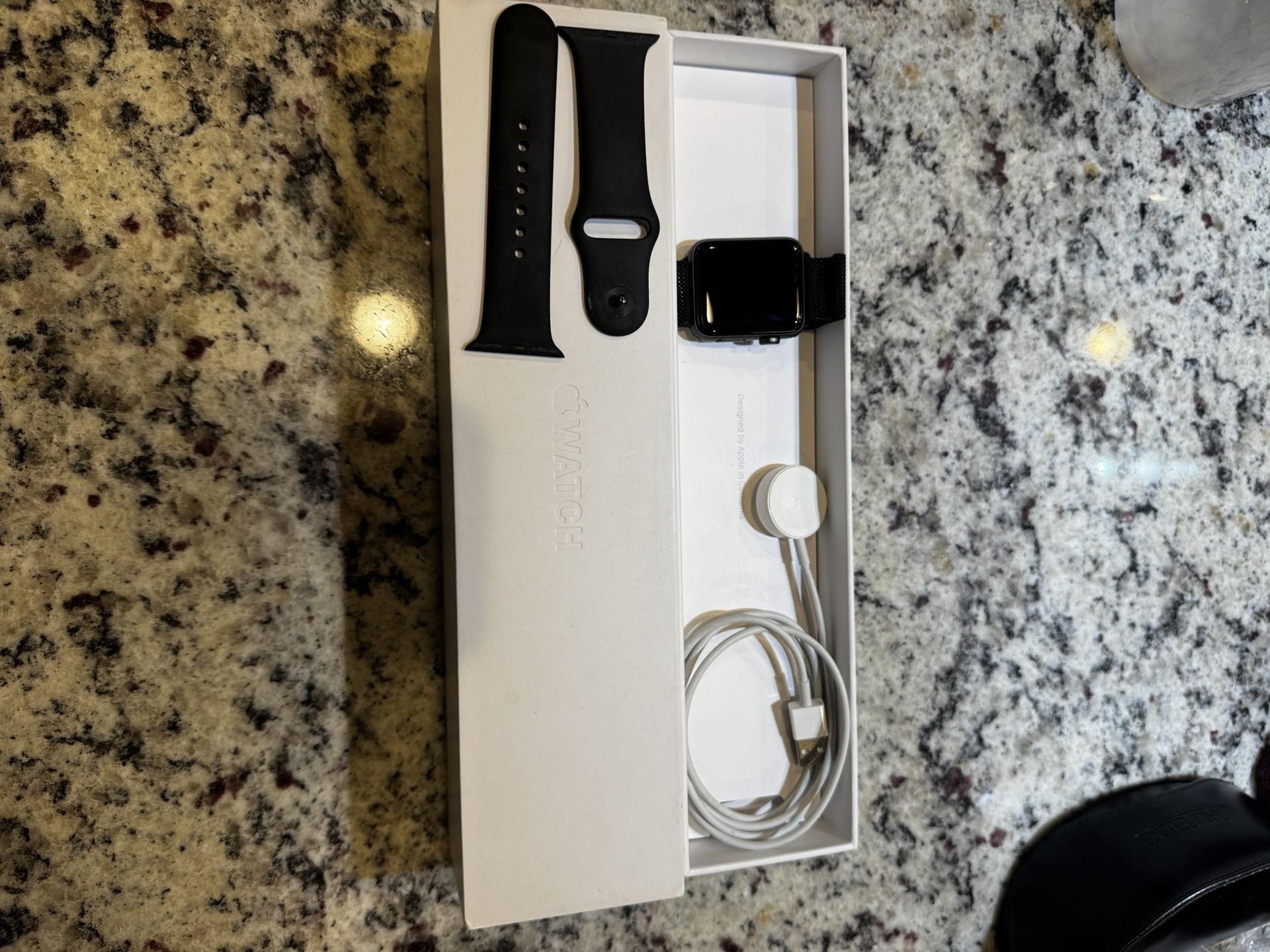 Apple Watch Series 3 42mm Aluminum Case GPS WR-50m