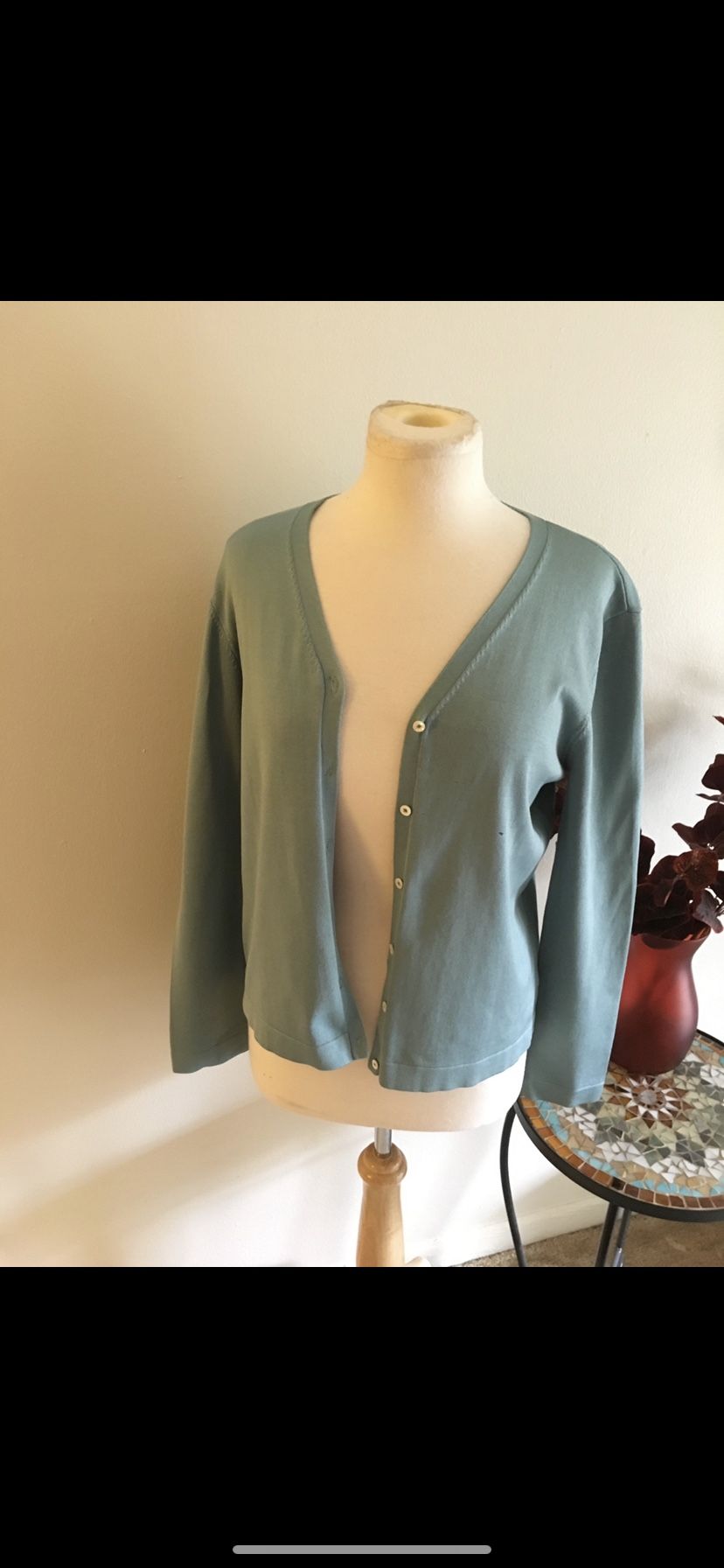 Lauren Ralph Lauren women’s size large green cardigan long sleeves