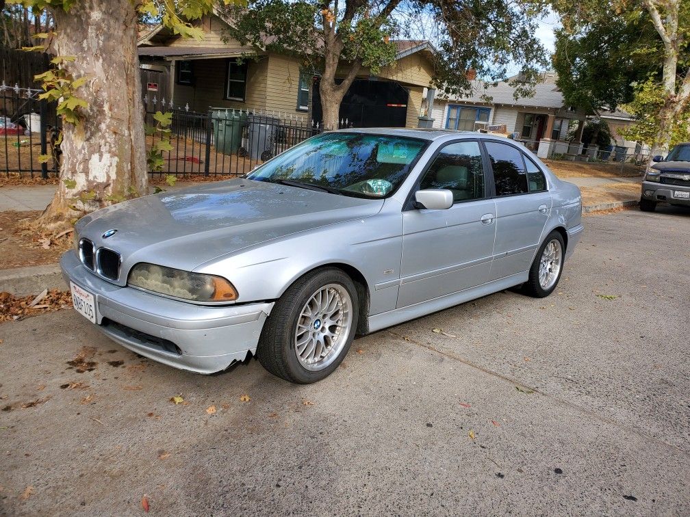 2001 BMW 5 Series