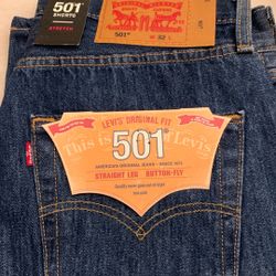 LEVI STRAUSS & CO 501 SHORTS STRETCH  W32 STRAIGHT LEG BUTTON FLY Mens 
