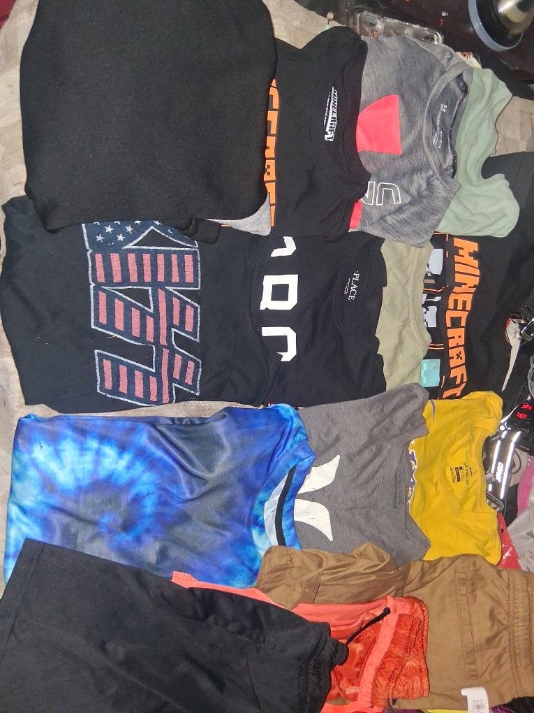 Youth Boys Assorted Size 10/12 Clothing Items Bundle....