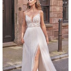 Adore By Justin Alexander Wedding Dress