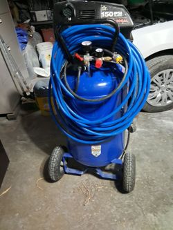 USED 30 GALLONS CRAFTSMAN AIR COMPRESSOR