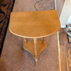 Small Indoor/Outdoor Side Table 
