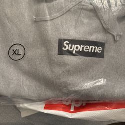 Supreme Box Logo Hoodie
