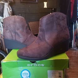 Womens CROCS Wedge Boots 